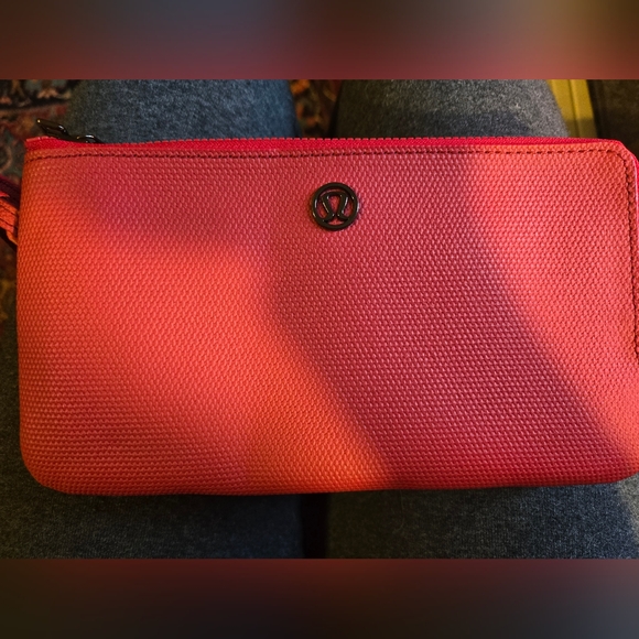 lululemon Double Up Pouch - Picture 8 of 9